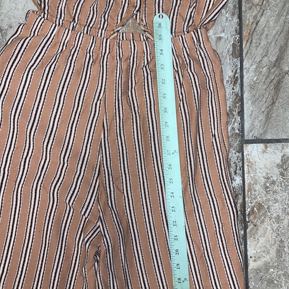 NWT Striped Jumpsuit - Picture 9 of 15